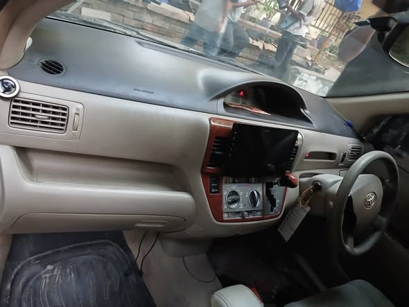A picture of Toyota Raum