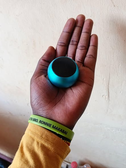 A picture of Mini Bluetooth speakers