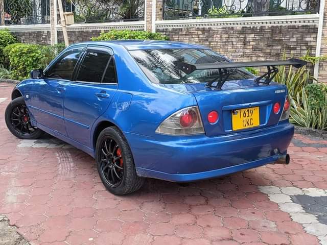 A picture of TOYOTA ALTEZZA NAIUZA MIL 6.7 0743435416