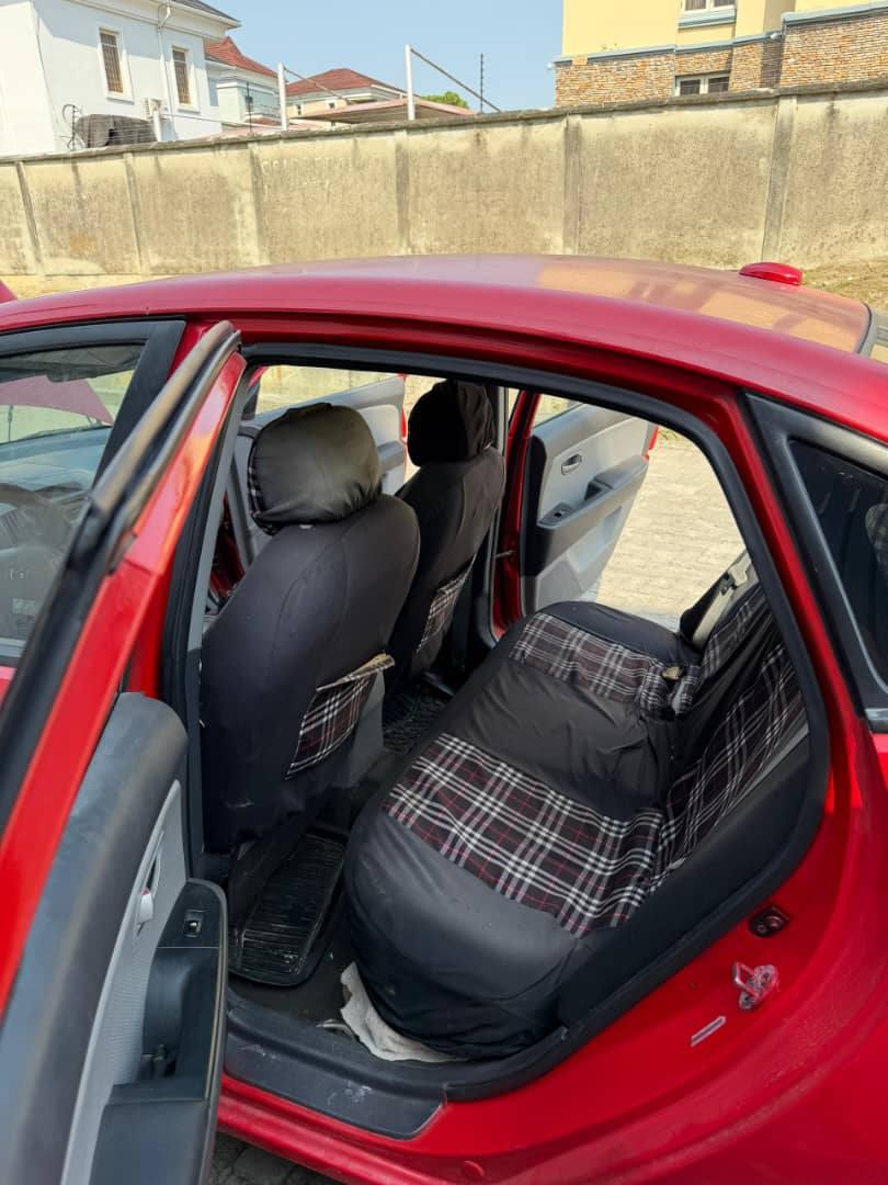 A picture of Clean Nigerian Used Red Hyundai Elantra 2008