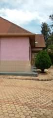 A picture of House for rent kagugu near road 0781680881 rent 200k
