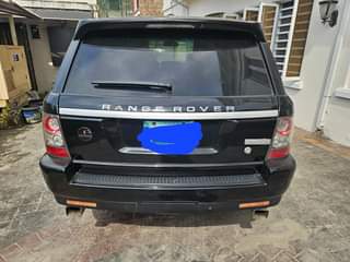 A picture of RangRover Autobiography 2010