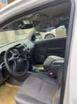 A picture of manual Hilux 2014