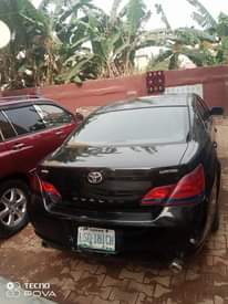 A picture of Toyota Avalon 2008