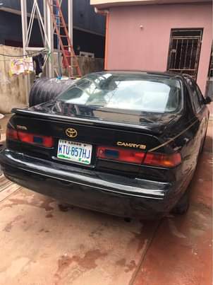 A picture of Toyota Camry tiny light