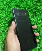 A picture of SAMSUNG Note 8