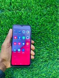 A picture of SAMSUNG A13 GB 128 RAM 6