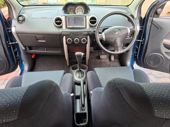 A picture of Toyota ist