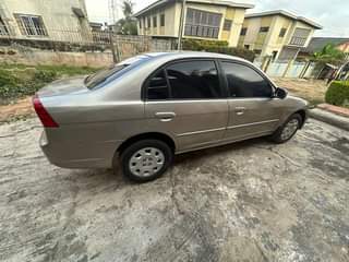 A picture of Honda Civic 2003