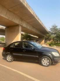 A picture of 2005 Kia Rio Automatic