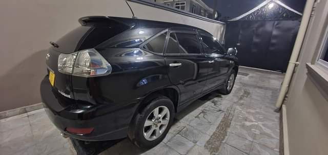 A picture of TOYOTA HARRIER 2008 GARI NI MPYA KABISA 0622303074 