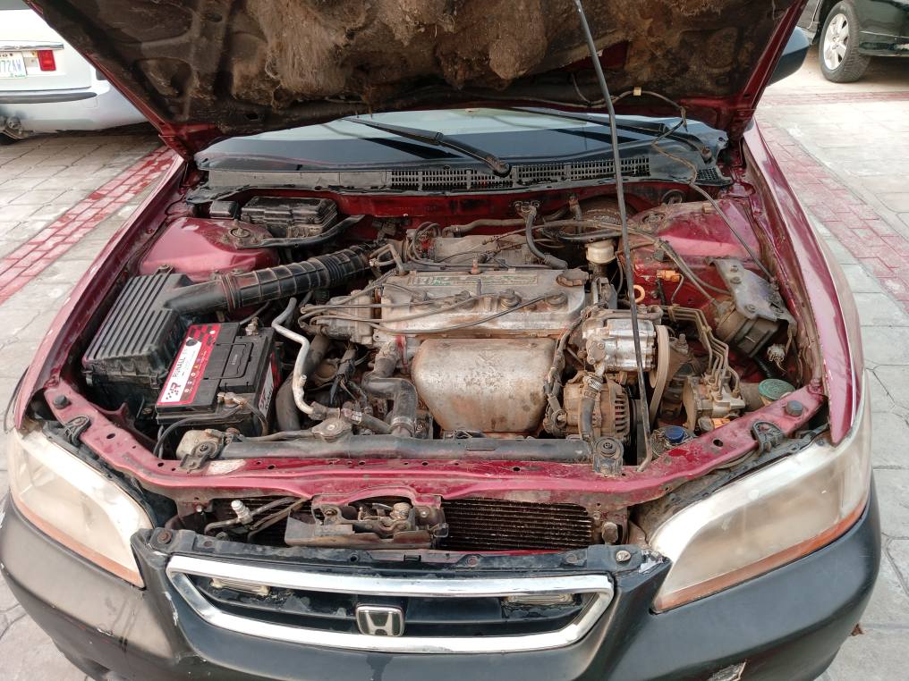 A picture of Clean 2001 Honda Accord baby boy