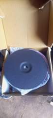 A picture of 2 boxes of steel cutting discs at 100k each