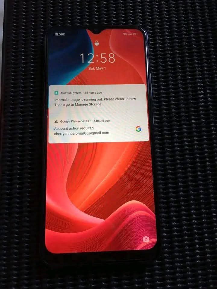 A picture of Realme c11 gb 32 ram 3 kipengele creck kidogo hazisumbui