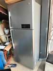 A picture of FRIJI KUBWA KAMPUNI YA LG NALIUZA KWA 650 000 TU