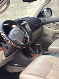 A picture of 005 gx470 Engine Ac Not first body Nothing to fix
