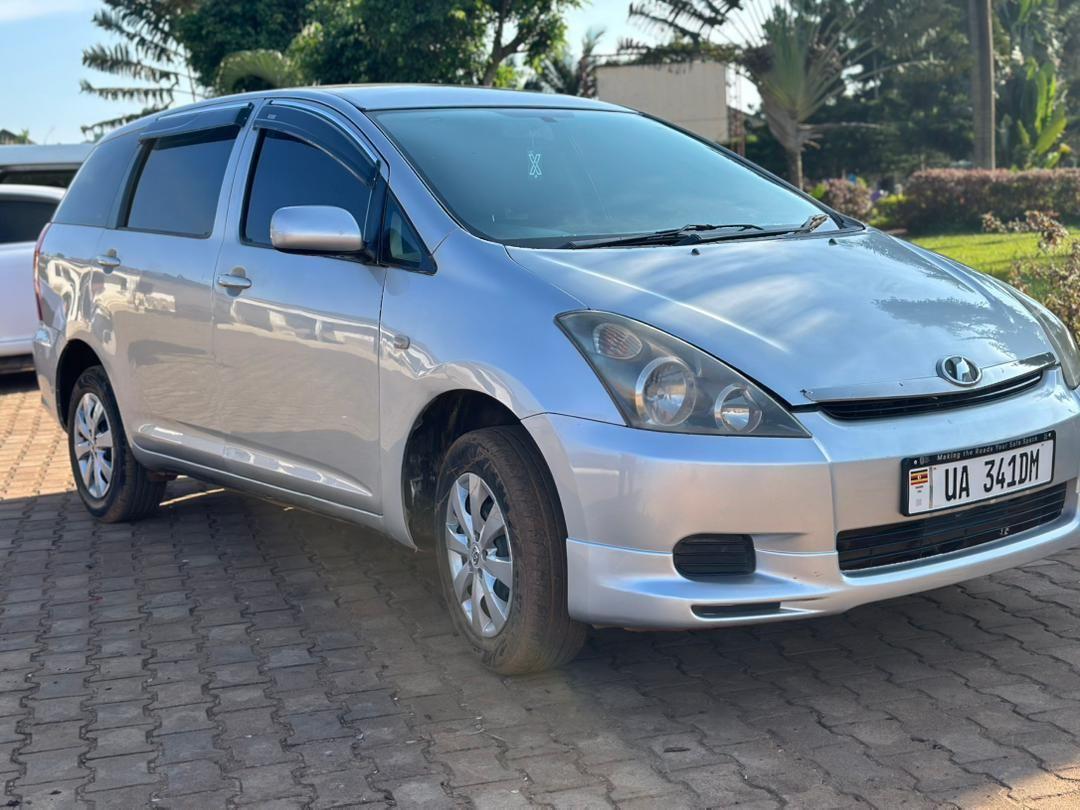 A picture of 2008 Toyota wish