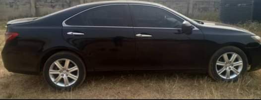 A picture of LEXUS ENGINE GEAR AND AC UNTOUCHED VERY CLEAN IN AND