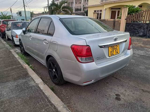 used toyota axio