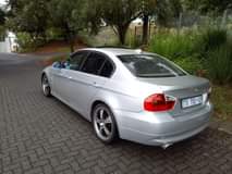 A picture of Bmw 325i swop