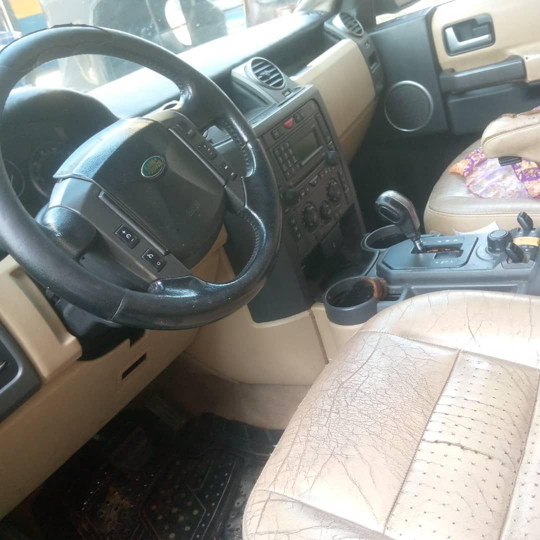 A picture of Land rover