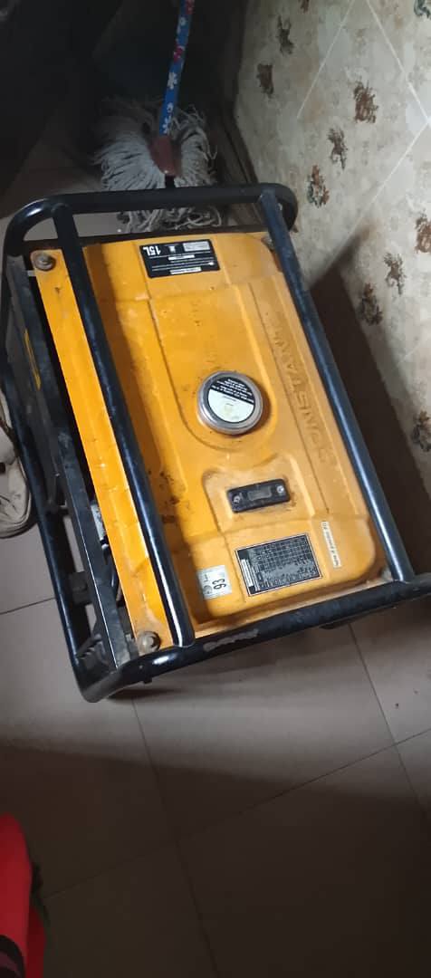A picture of Elepaq generator unscrew engin for sale everything is working perfectly