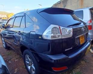 A picture of 27m Quick money Call me on 0752238186