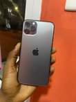 A picture of i phone 11 pro