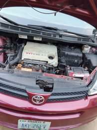 A picture of Hurry up now Morning deal Toyota sienna 2006 model With