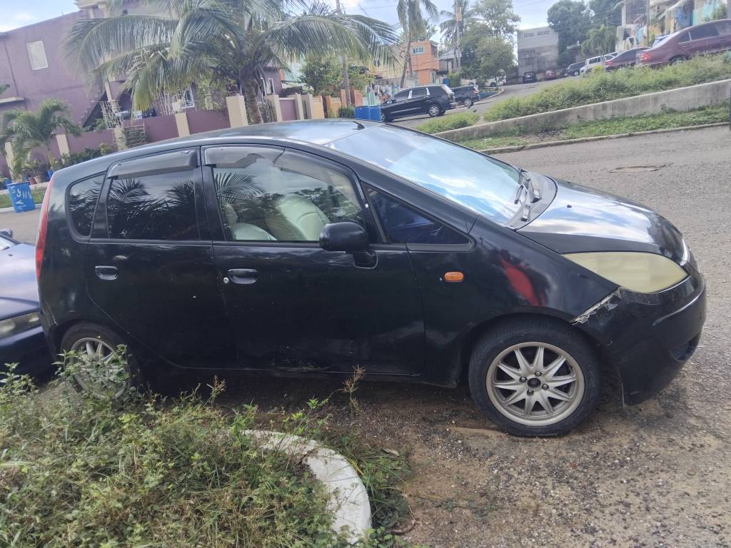 mitsubishi colt