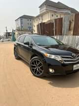 A picture of Venza 2010 V6