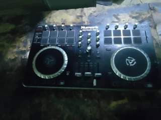 A picture of Numark controller for djs
