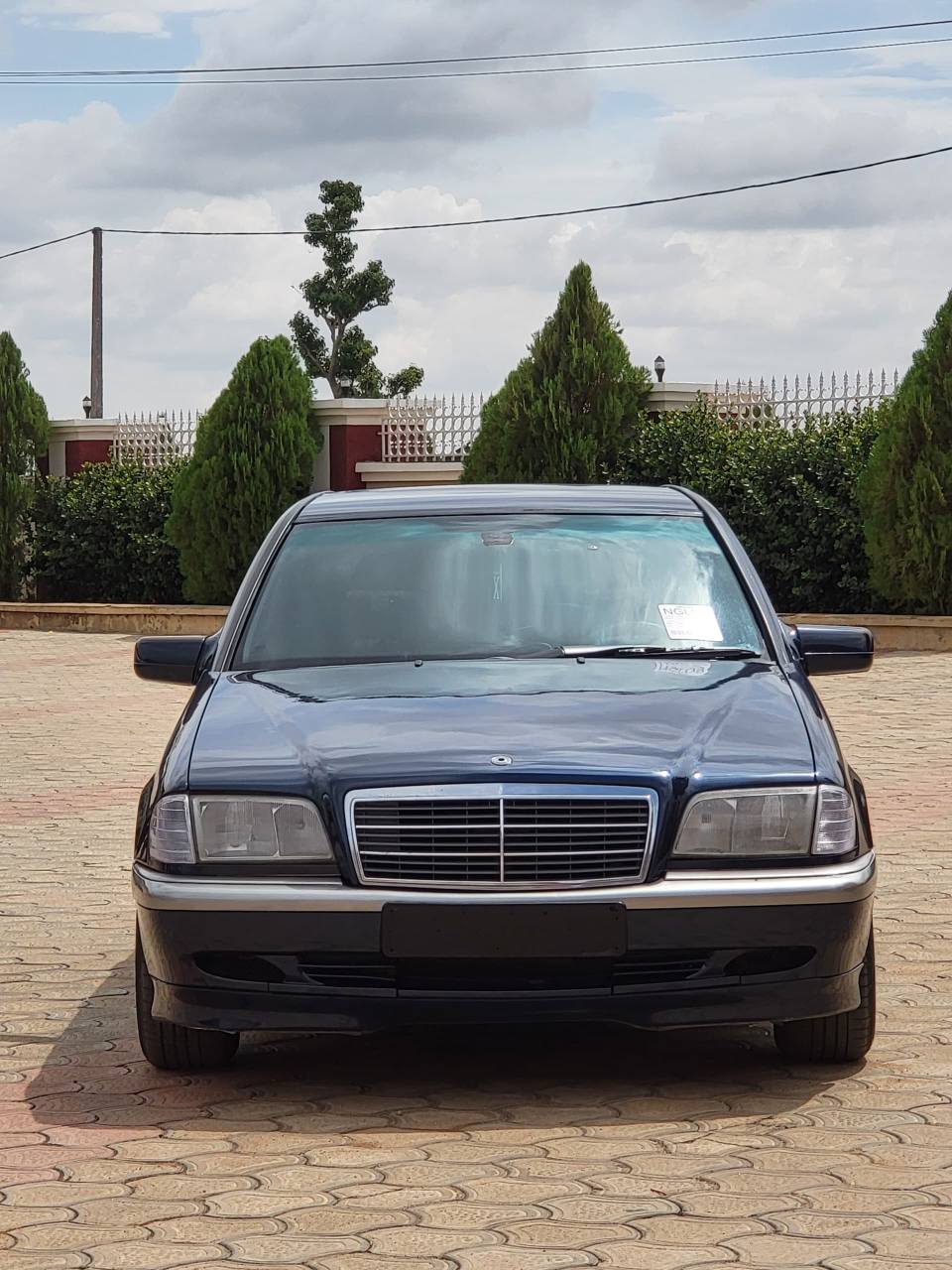 A picture of C230 Mercedes Benz