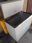 A picture of VINA UZWA FRIJ BOSS 300K 0689319654 TV NCH 43 SMART