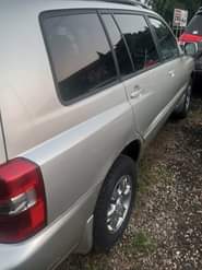 A picture of TAKAS MOTORS 07060931241 Toyota Highlander 2006 Direct Belgium Custom duty