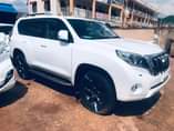 A picture of TOYOTA LANDCRUISER PRADO TX 2014 MODEL