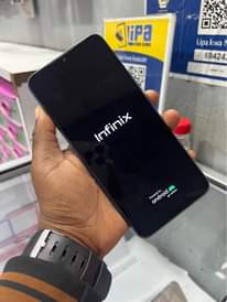 A picture of Infinix Hot 12i Storage 64gb Ram 3gb Bei 165k Call