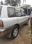 A picture of Rav 4 milion 9 piga simu 0757378797