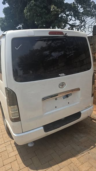 A picture of Kdh206 2014 model super Gl