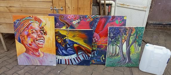 A picture of Am selling art pieces at a total give away price