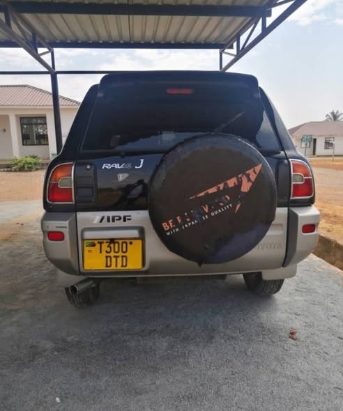 A picture of TOYOTA RAV4 INAUZWA 6 4M 0791084871