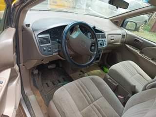 A picture of Toyota sienna