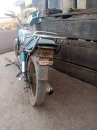 A picture of Buy and drive Engine is good Tayer is good But