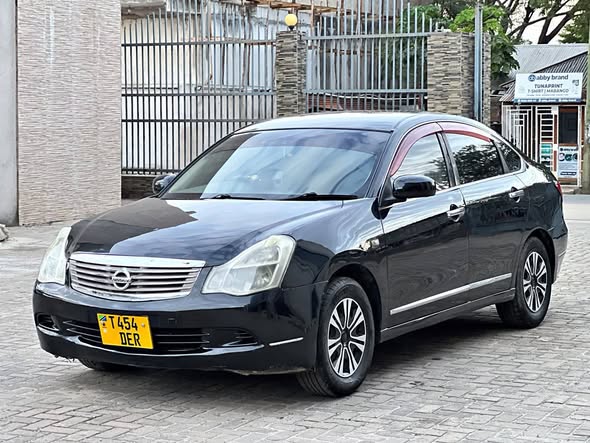 A picture of NISSAN BLUE BAD