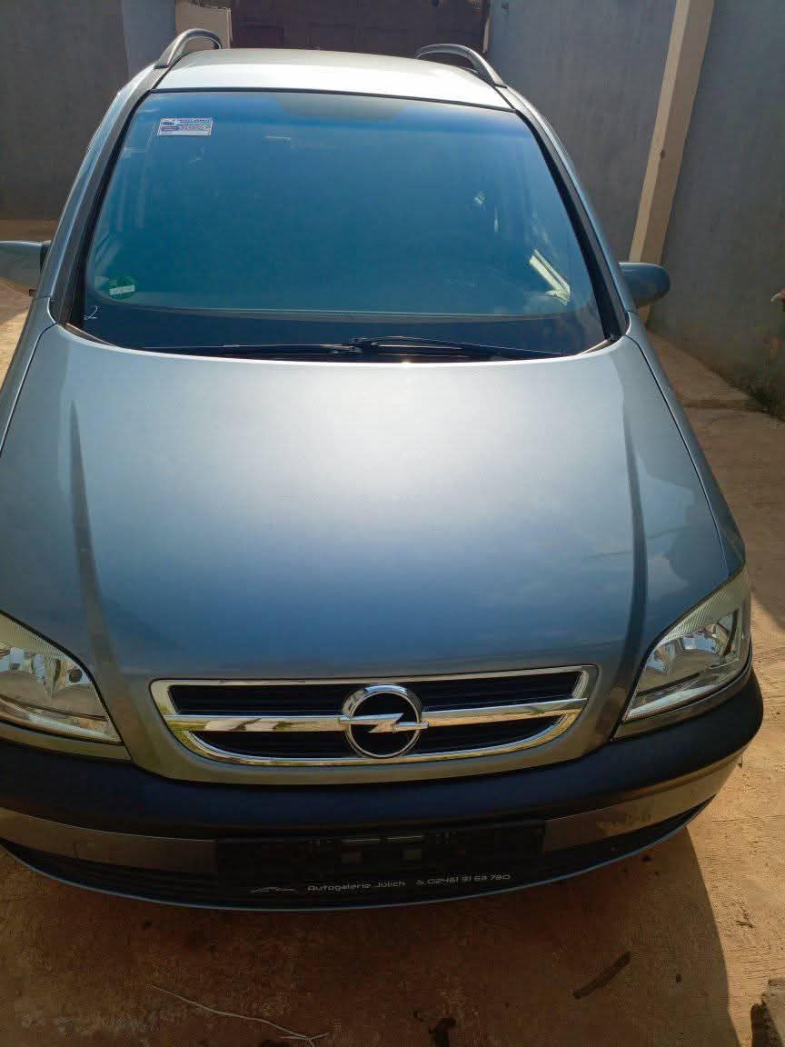 A picture of Opel Zafira