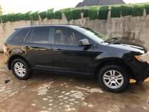 A picture of FORD EDGE