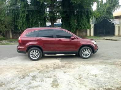 A picture of Sound neatly used 07 Honda CR V Sound engine smooth