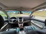 A picture of 2004 TOYOTA LEXUS Rx330
