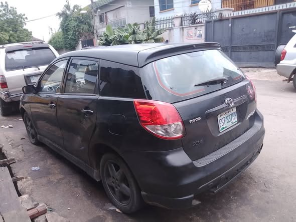 A picture of Use first body Toyota matrix in a good condition everything