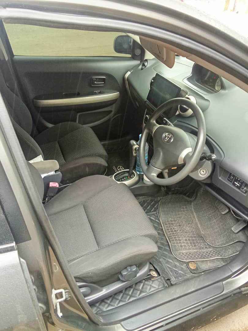 A picture of TOYOTA IST KALI SANA 0684528146 au 0764030794